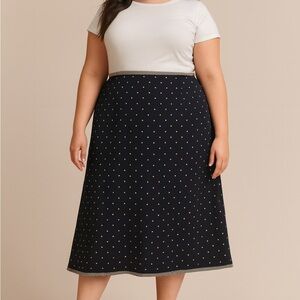 Liz Claiborne Black Skirt with White Dots. Silk.